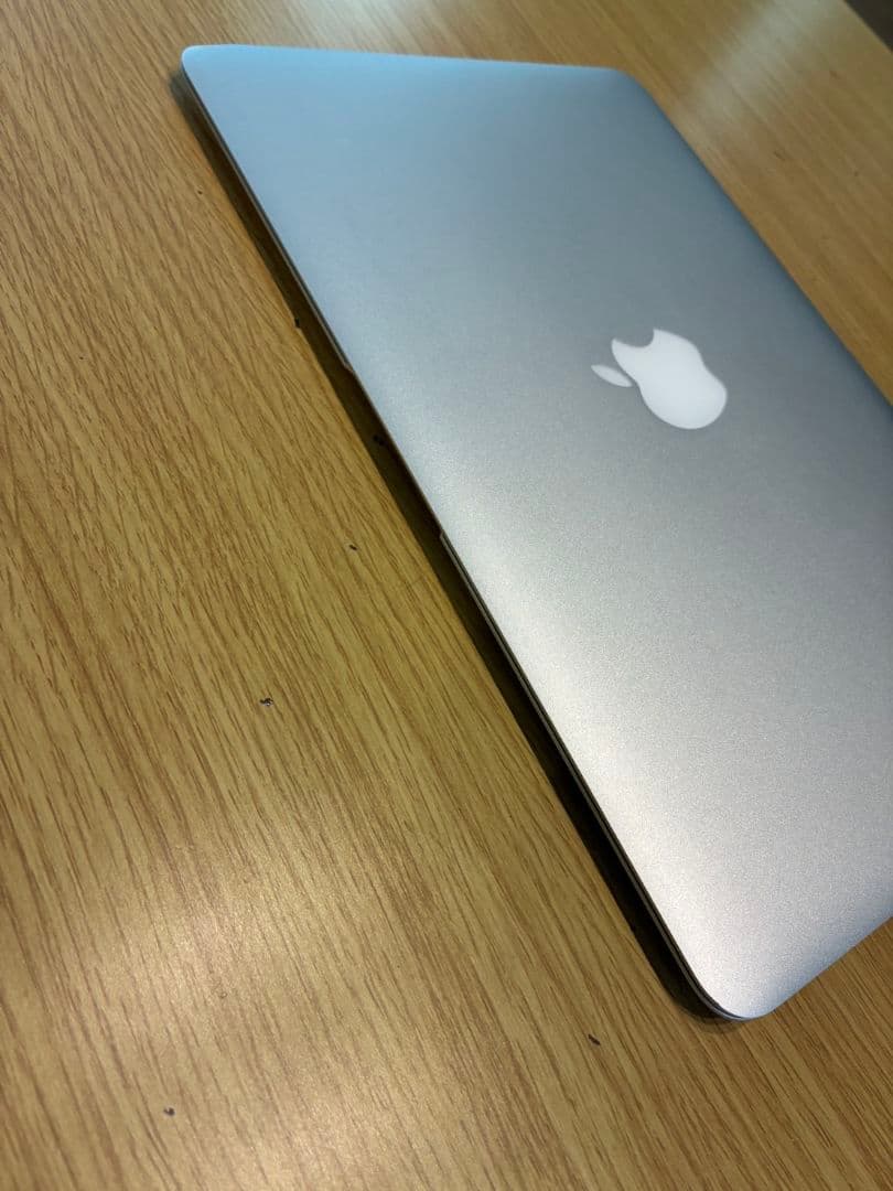 Macbook air 11 インチ(2015-Early) 傷なし美品