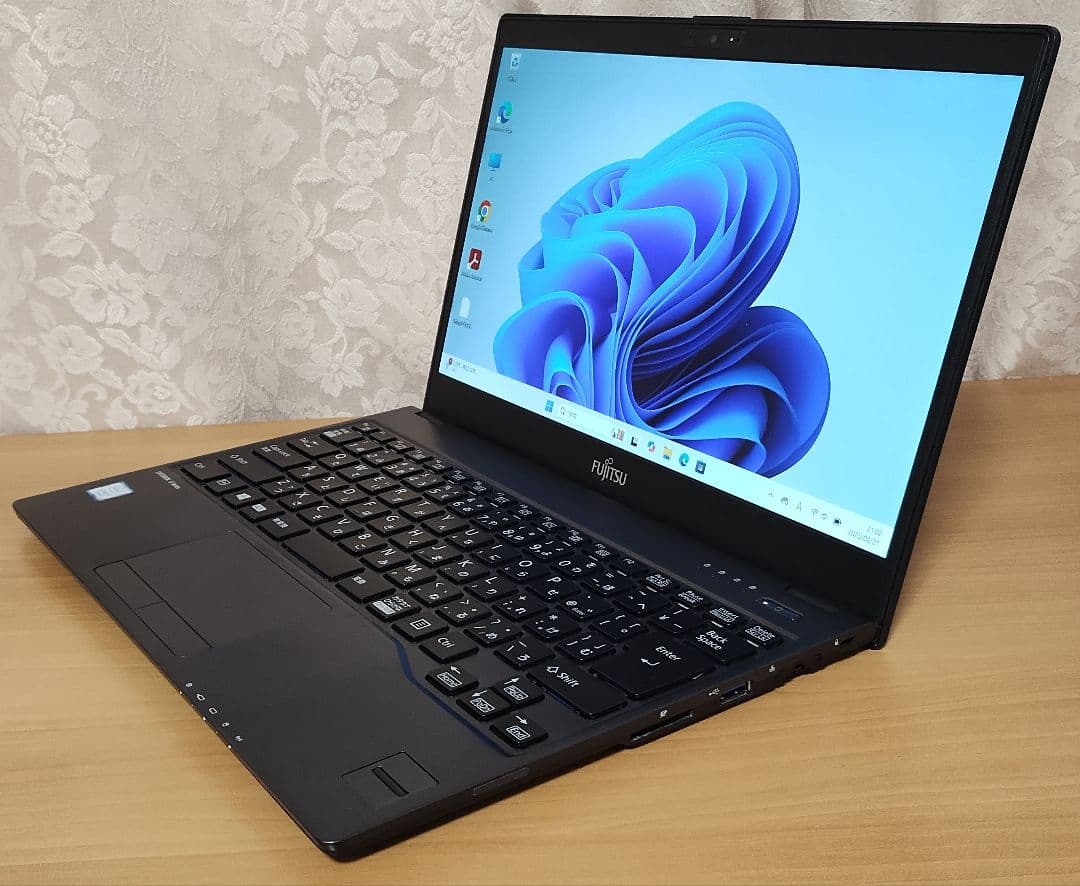 美品 Office2021 Corei5 LIFEBOOK U938/S