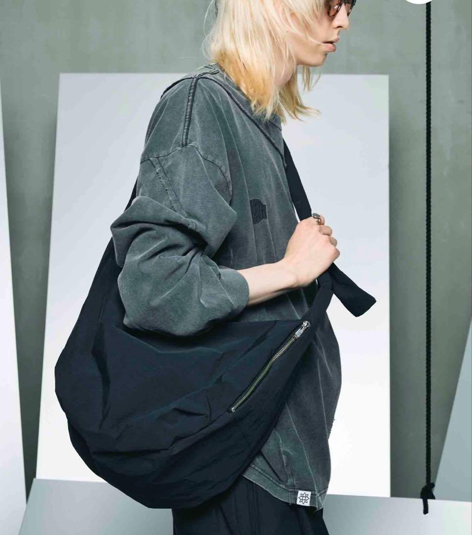 Maison Special ショルダーバッグ