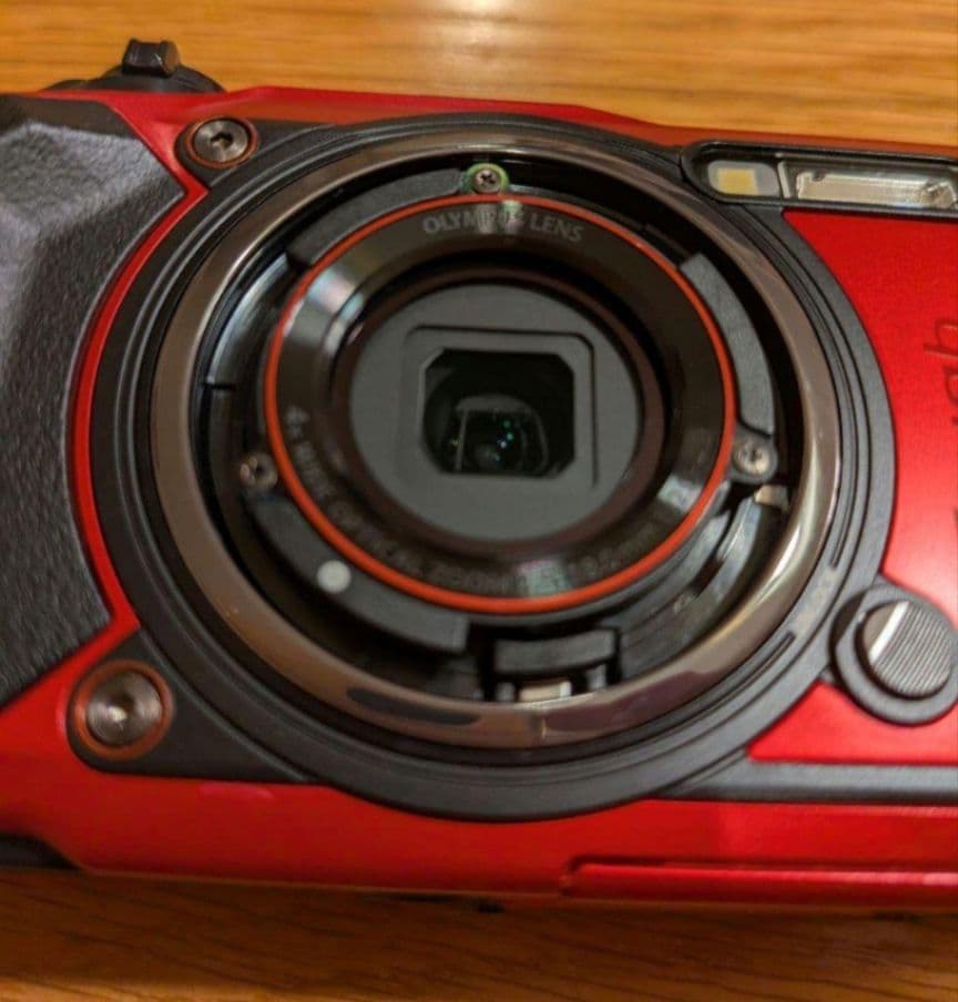 OLYMPUS デジタルカメラ　TG-6