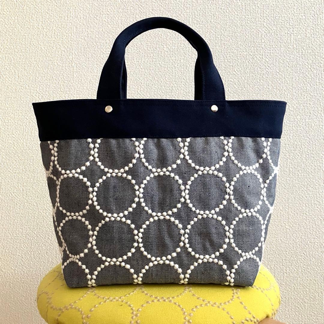 トートバッグ　ネイビー