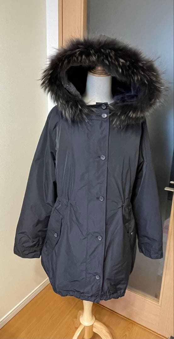 23区　ブラックファー付きネイビーモッズコート　50サイズ