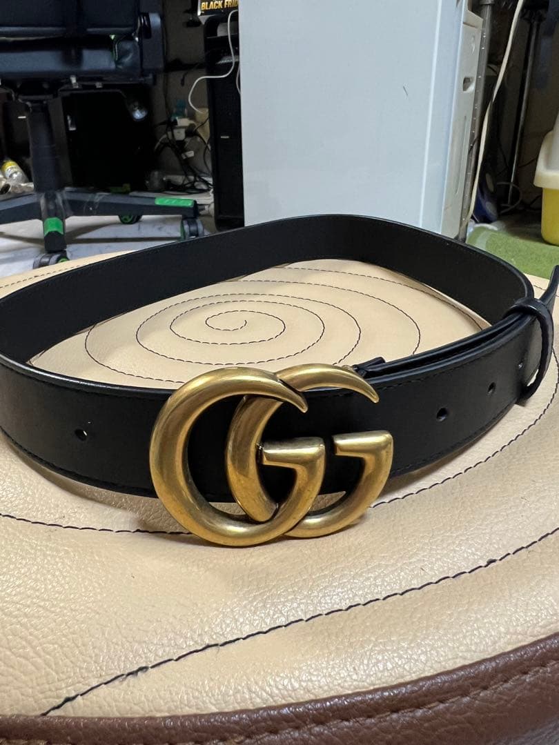 GUCCI ブラック ベルト GGロゴ 80-32 箱付き
