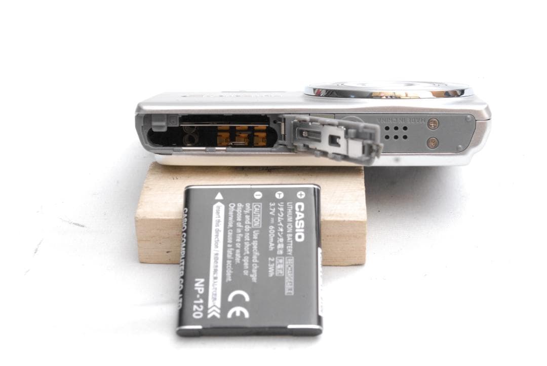 CASIO EXILIM EX-ZS29 (良品）