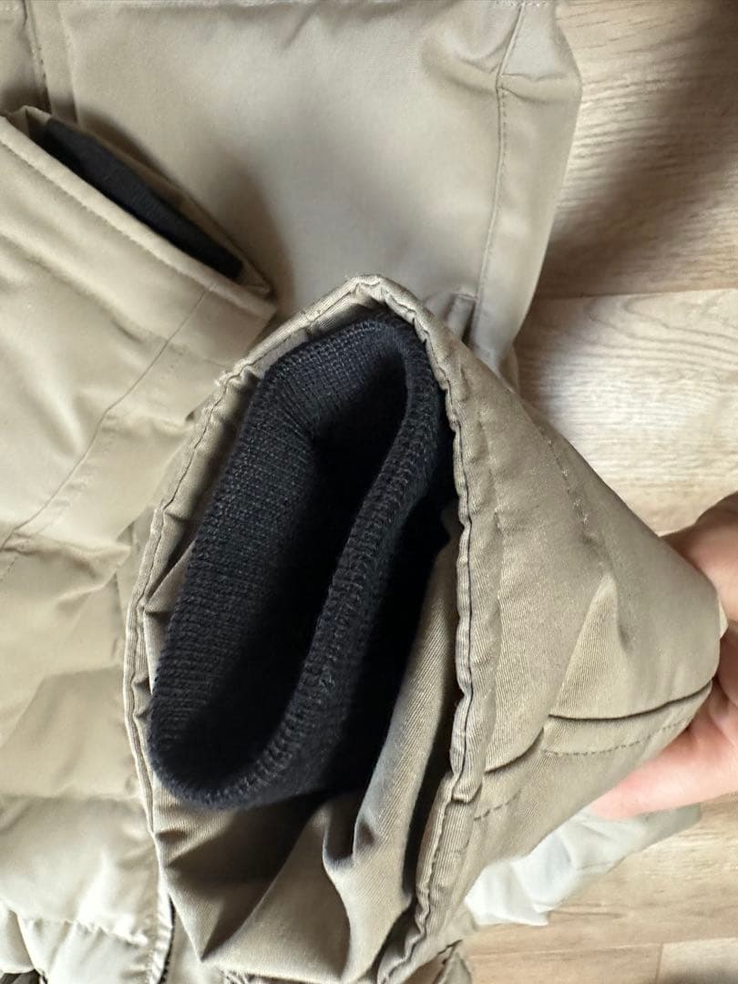   カナダグース M ベージュ ダウン