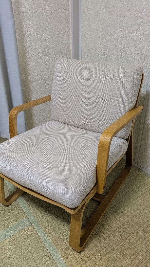 無印良品　リビングでもダイニングでもつかえるソファチェア②