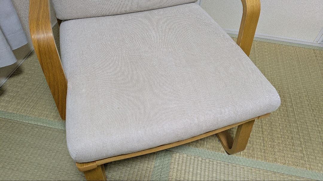 無印良品　リビングでもダイニングでもつかえるソファチェア②