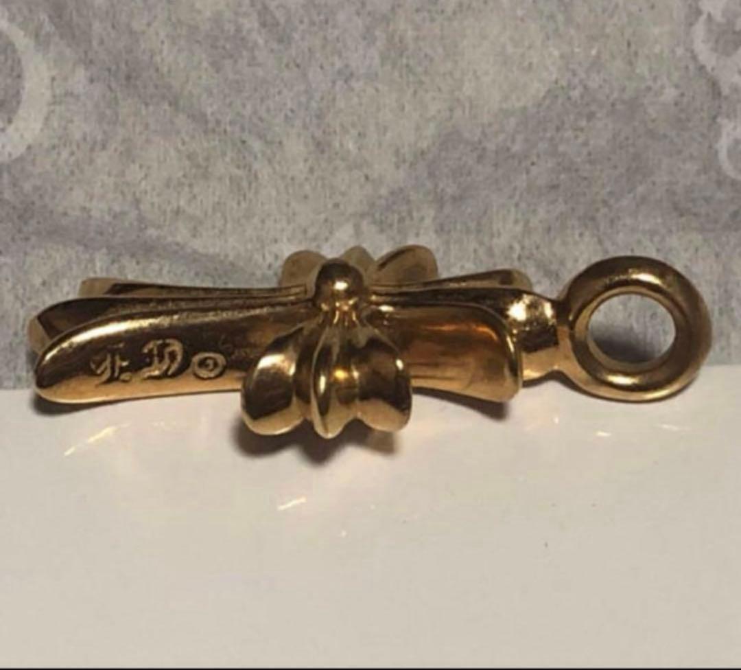 クロムハーツ22kタイニーファットクロスパヴェダイヤ