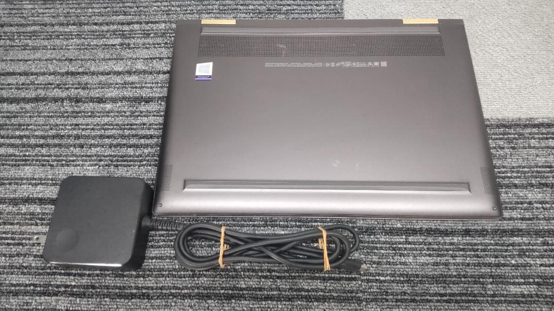 美品 HP Spectre x360 Convertible オフィス