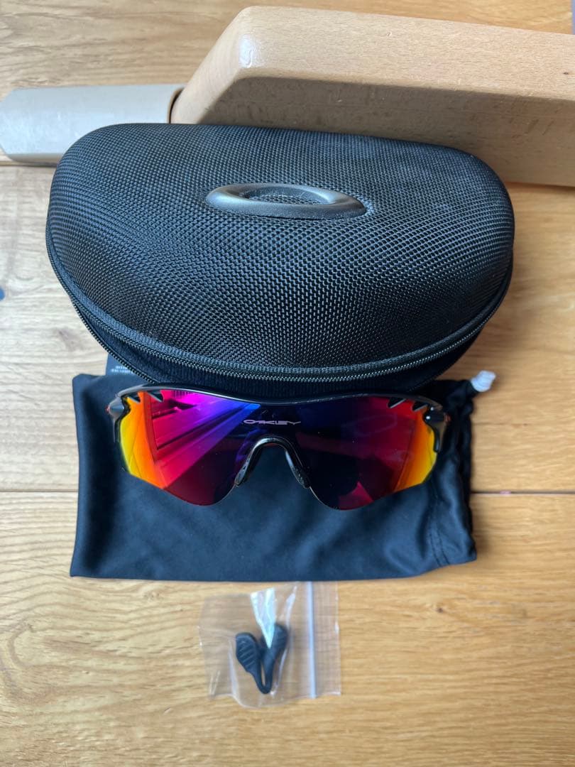 オークリー サングラス