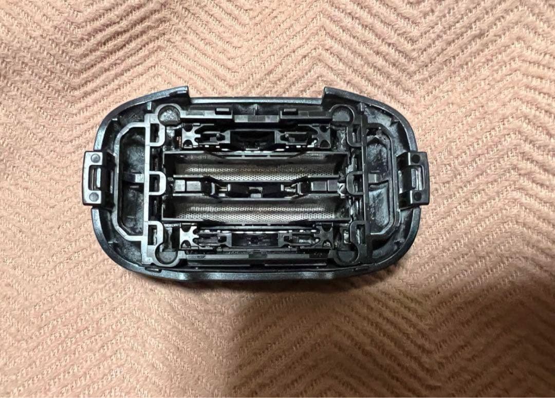 Panasonicパナソニック　電気シェーバーラムダッシュ５枚刃 ES-LV5G