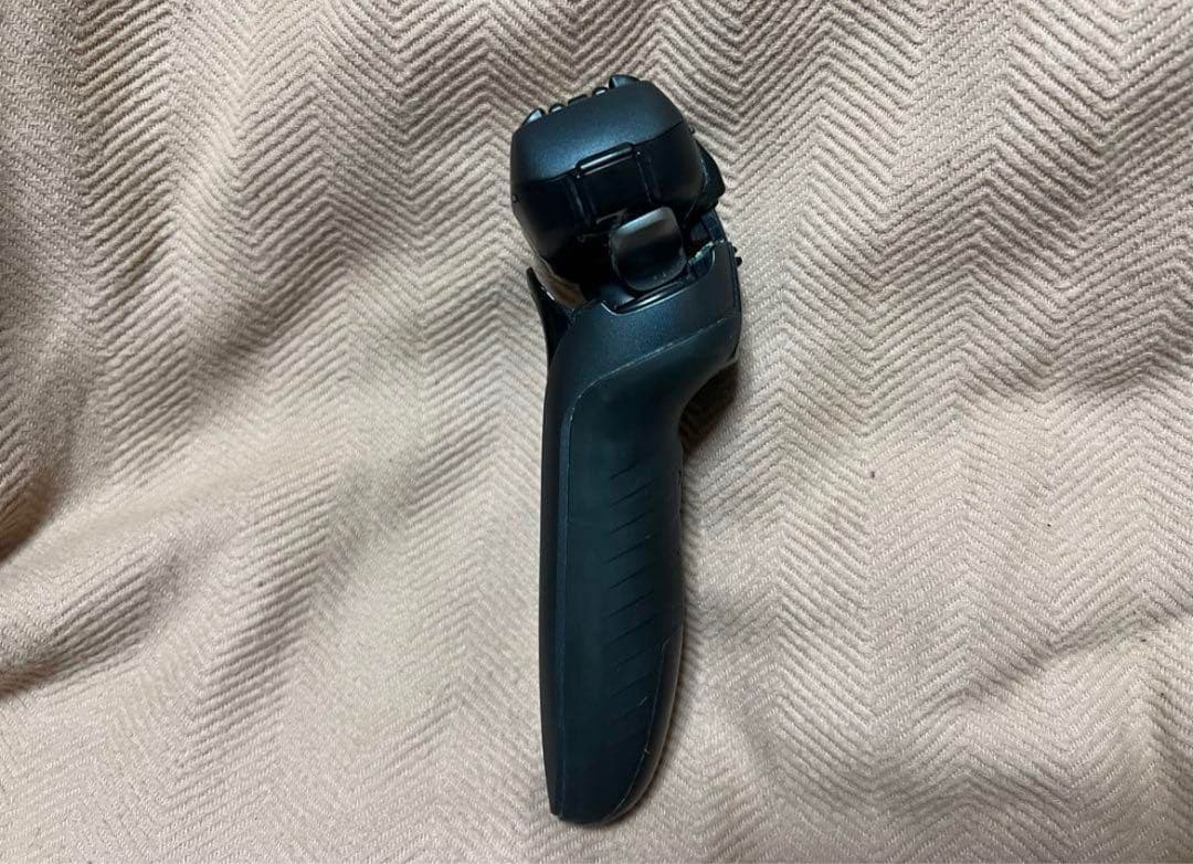 Panasonicパナソニック　電気シェーバーラムダッシュ５枚刃 ES-LV5G