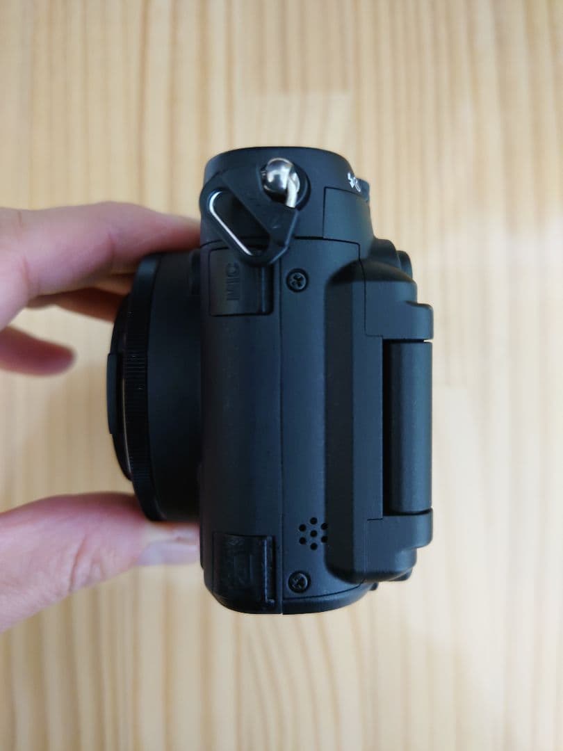 Nikon ニコン COOLPIX クールピクス P7700 付属品充実