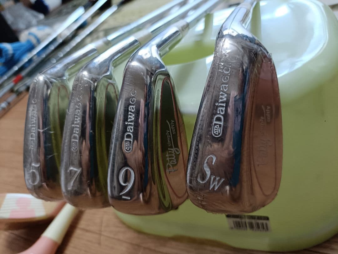 ダイワ　ゴルフクラブセット　7点セット　レディース　　右