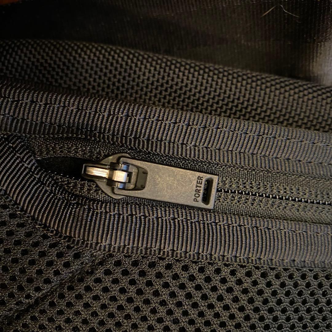 PORTERポーター ヒート ボディバッグ スリングショルダー 吉田カバン