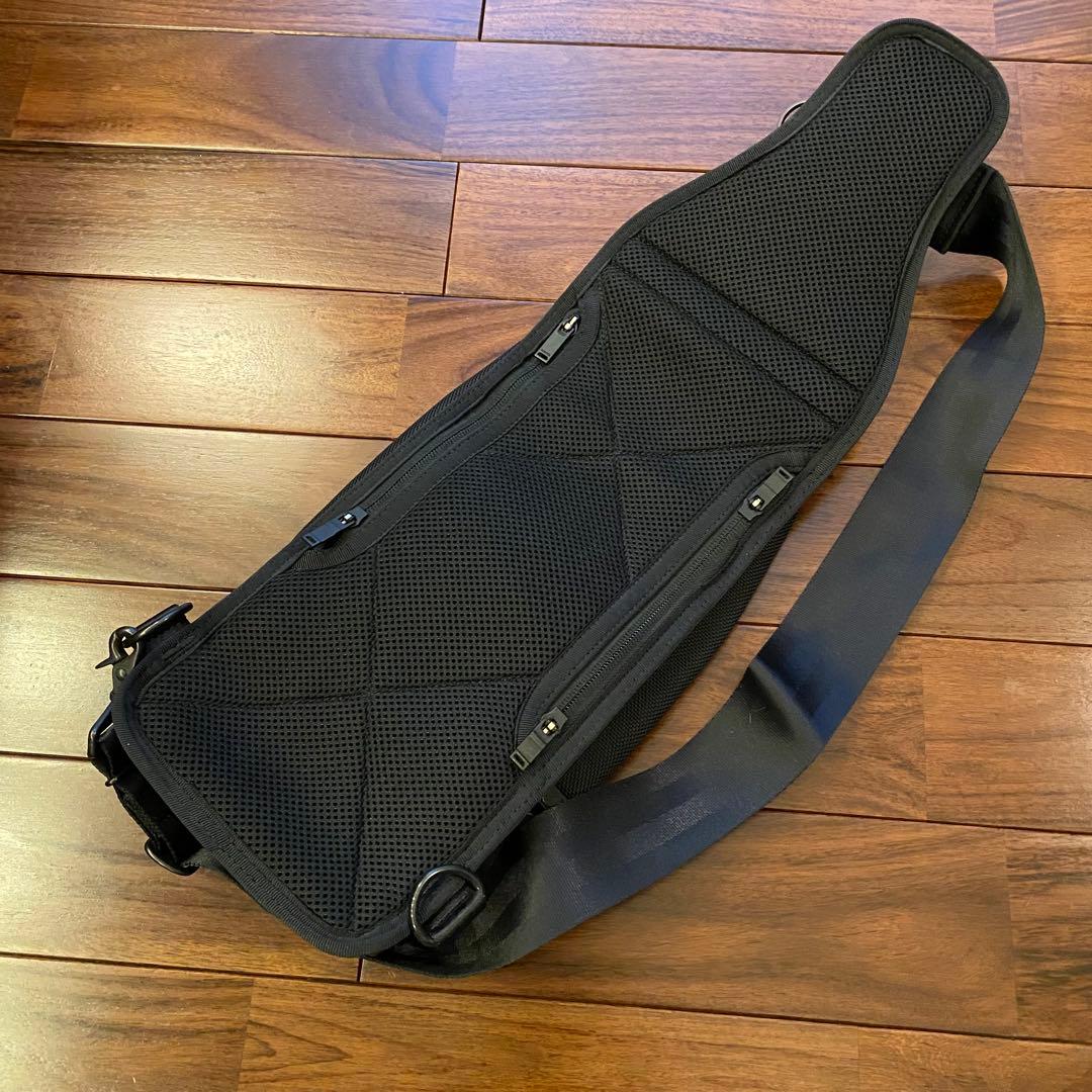 PORTERポーター ヒート ボディバッグ スリングショルダー 吉田カバン