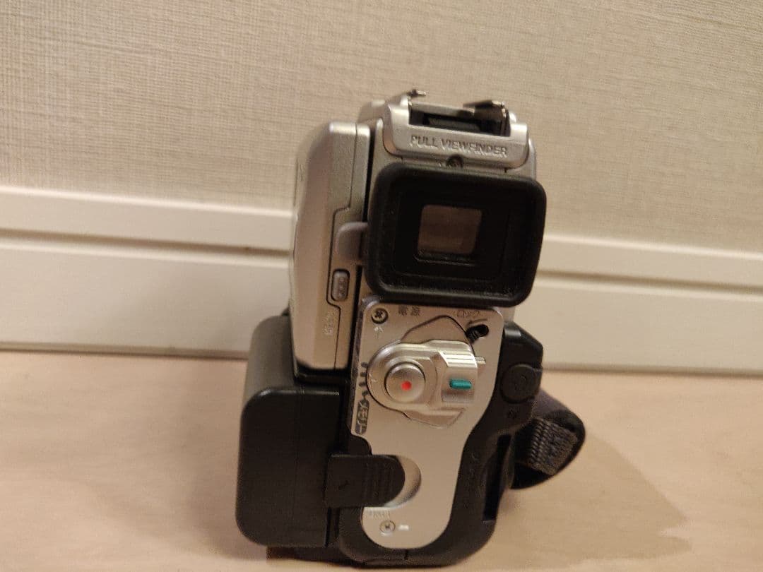 SONY DCR-PC101K　デジタルビデオカセット付き