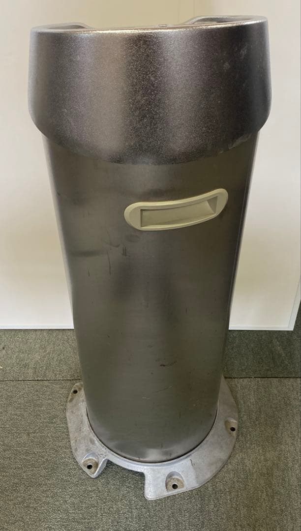 置き型灰皿 シルバー 置物 インテリア シンプル 灰皿 固定式 K