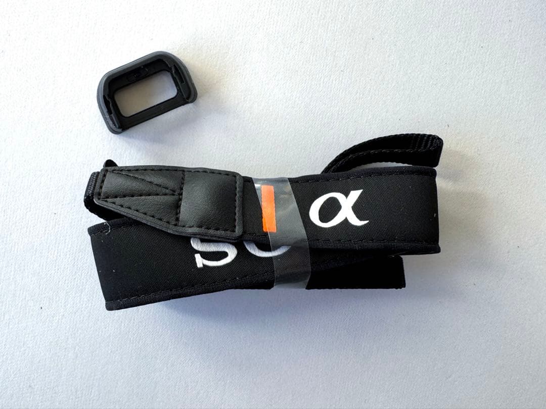 ロ*み様 SONY α6500 ミラーレス一眼　レンズ付き