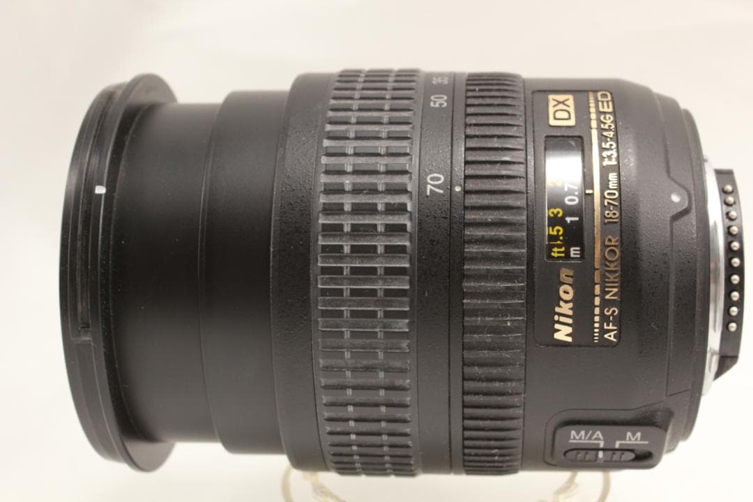 ニコン AF-S DX ED 18-70 3.5-4.5 G キャップ・フード