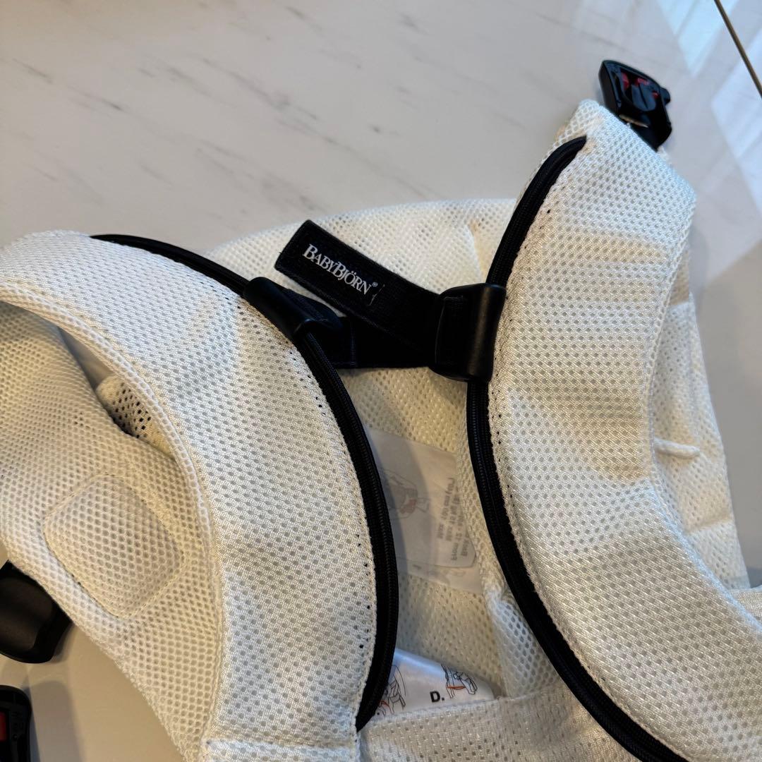 大人気BabyBjorn 抱っこ紐 ホワイト