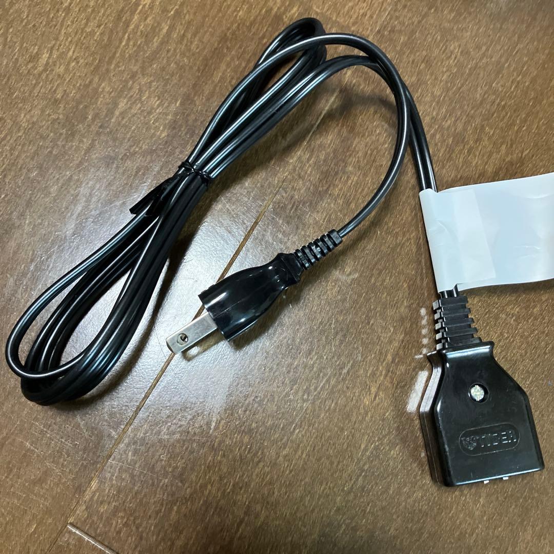 美品 レア 希少 ハローキティ　電気ポット タイガー魔法瓶 2001年物