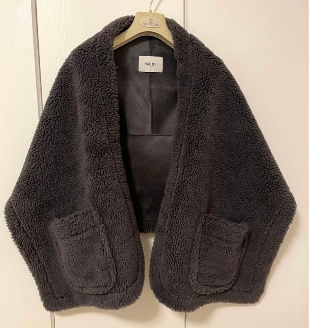 HAUNT ショートボアストール