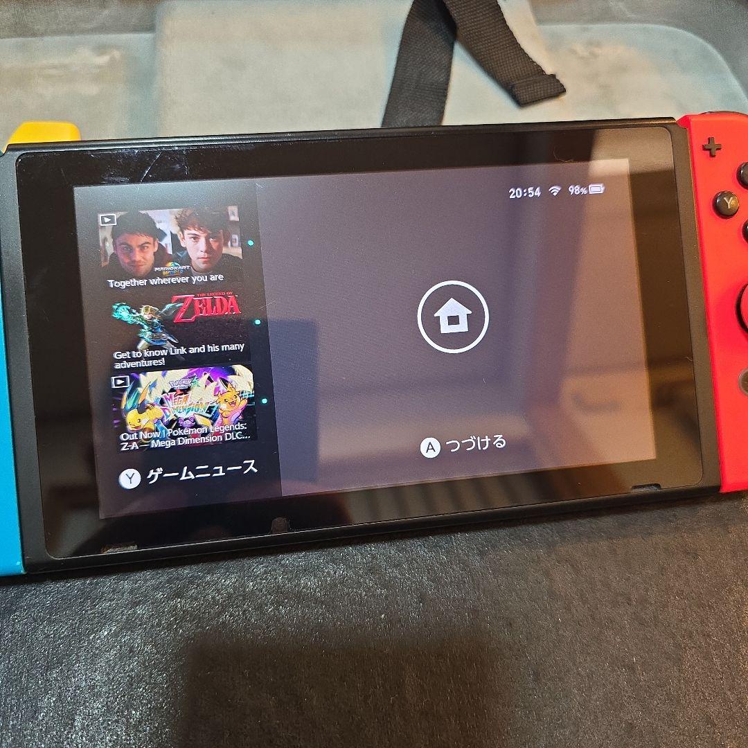 Nintendo Switch 本体 青/赤 Joy-Con付き+アクセサリー