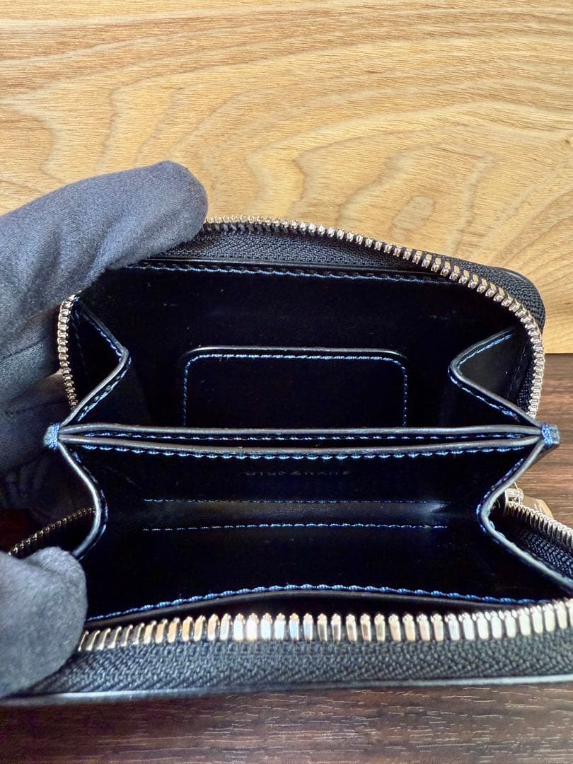 【にしさか】ワイルドスワンズ　シュランケンカーフLAFARO ケース