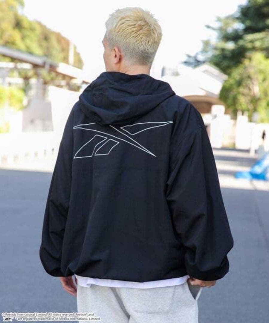 専用Reebok バックロゴ ナイロン 上下 アノラックパーカー トラックパンツ