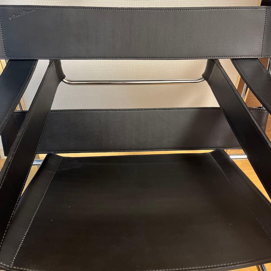 Gavina社刻印付き　ワシリーチェア