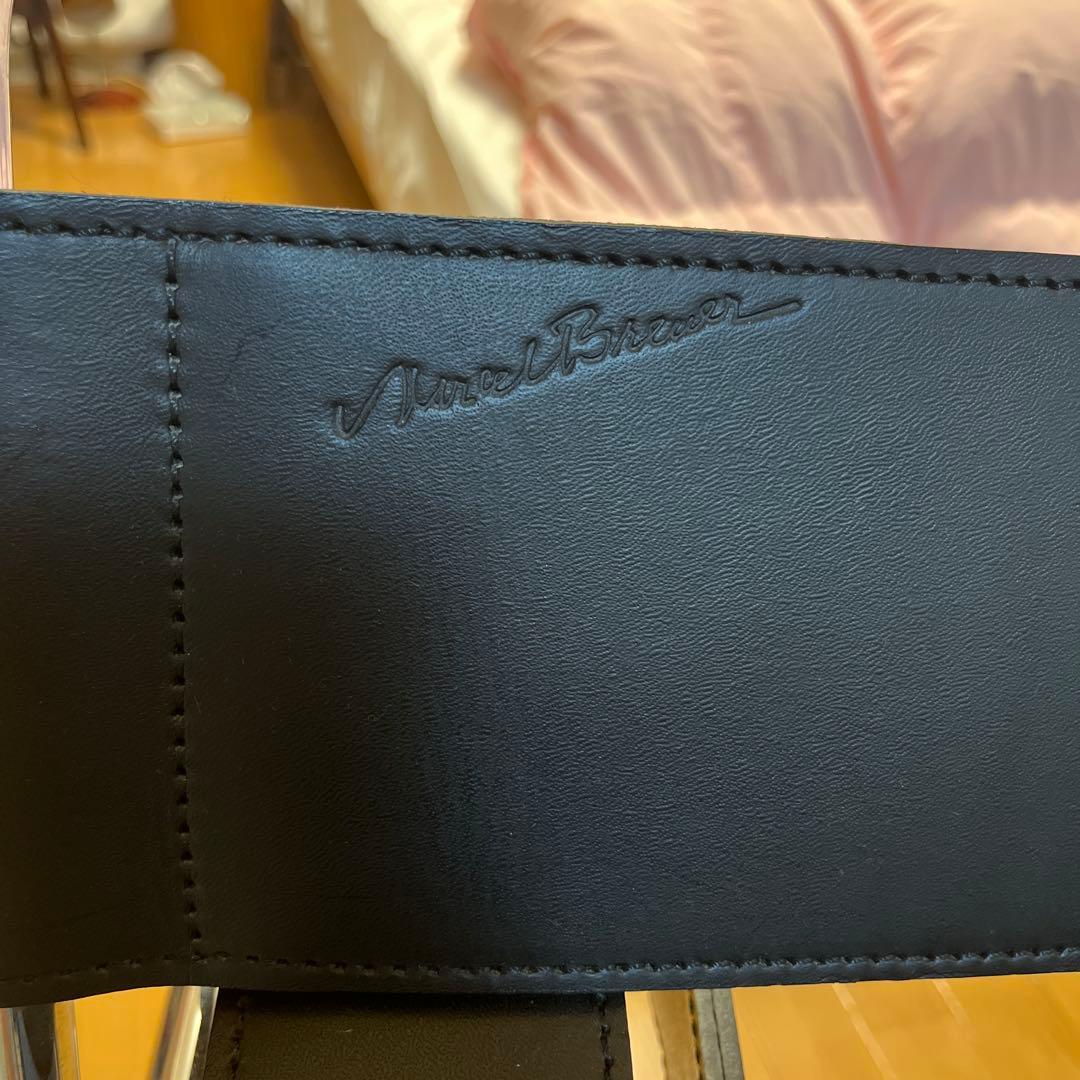 Gavina社刻印付き　ワシリーチェア