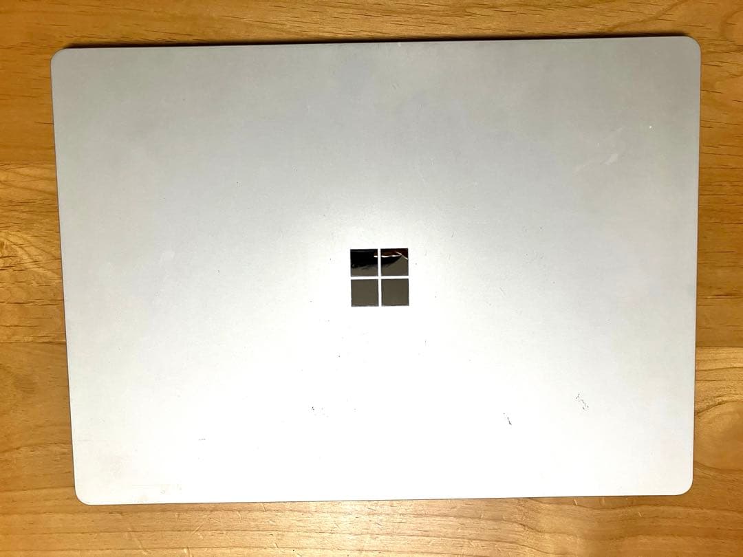 Surface Laptop 第1世代シルバー