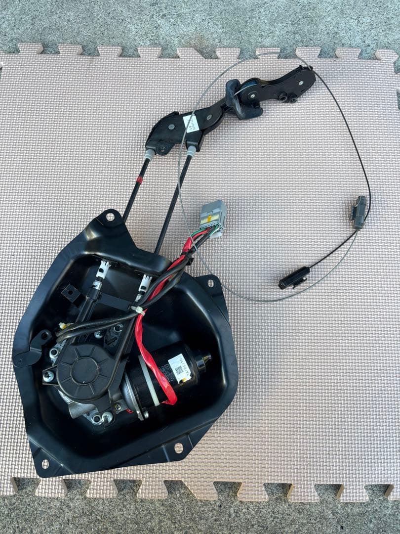 日産　セレナ　C26系 右パワースライド　ワイヤー　モーター