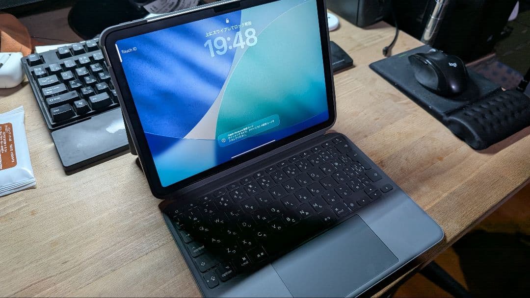 iPad Air 11inch M2M3用 logicoolキーボード