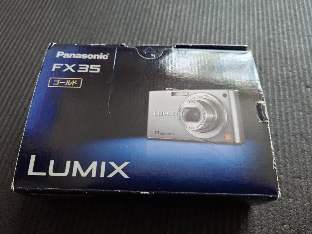 LUMIX FX35 三脚付き　ゴールド　美品　デジカメ