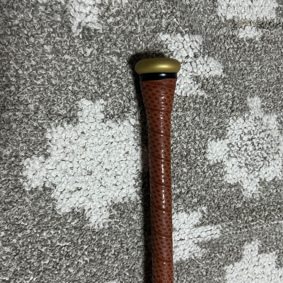 バット BEYOND MAX LEGACY 83cm 710g