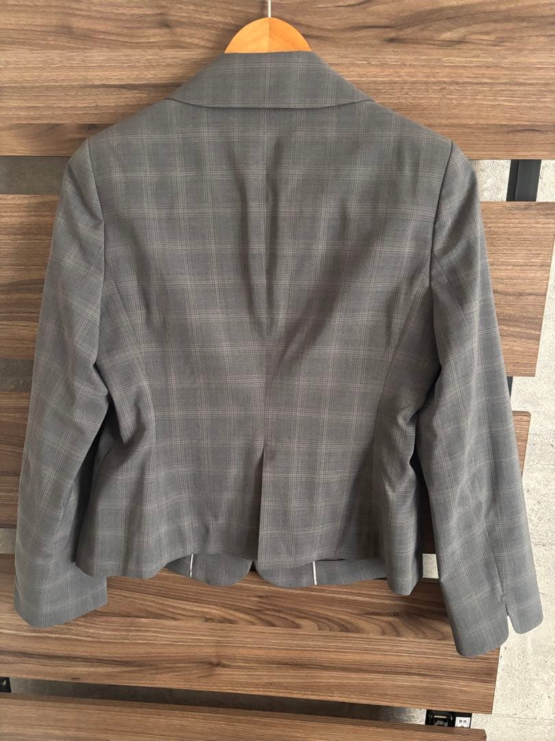 青山　グレー チェック柄 スリムフィット スーツ上下