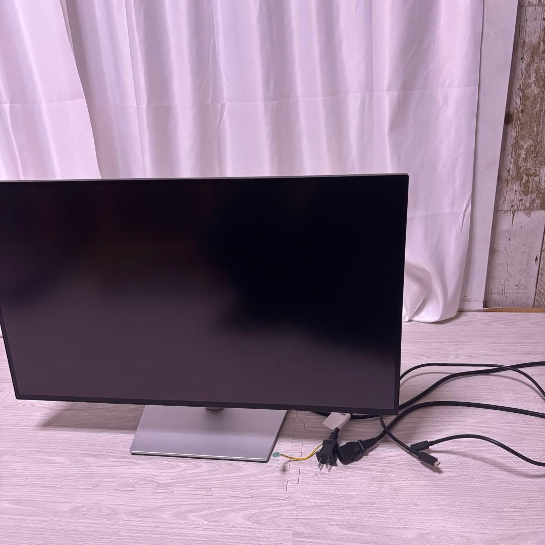 Dell Ultra Sharp 27 4Kモニター U2723QX USB-C