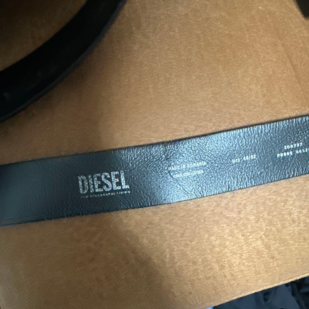 DIESEL 黒レザーベルト メタルバックル