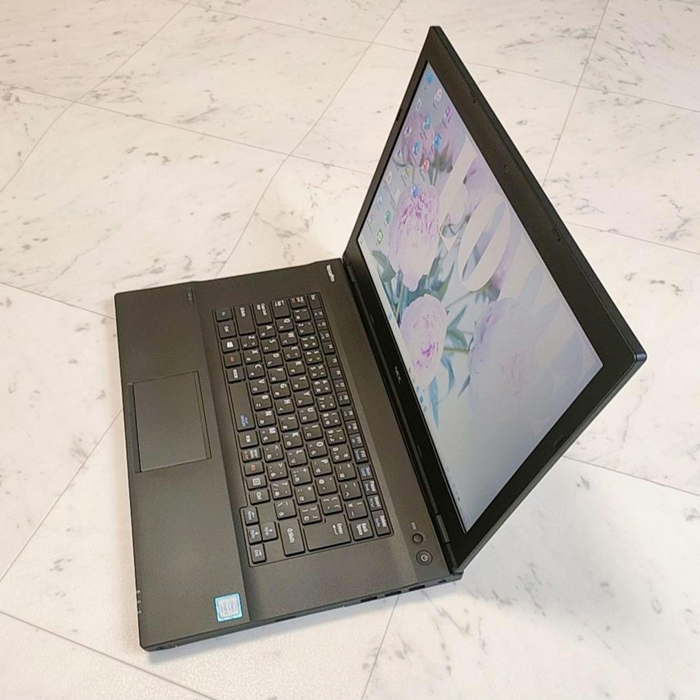 美品☆オフィスつきノートパソコンSSD256GB・8GBで快適　書類作成 DVD