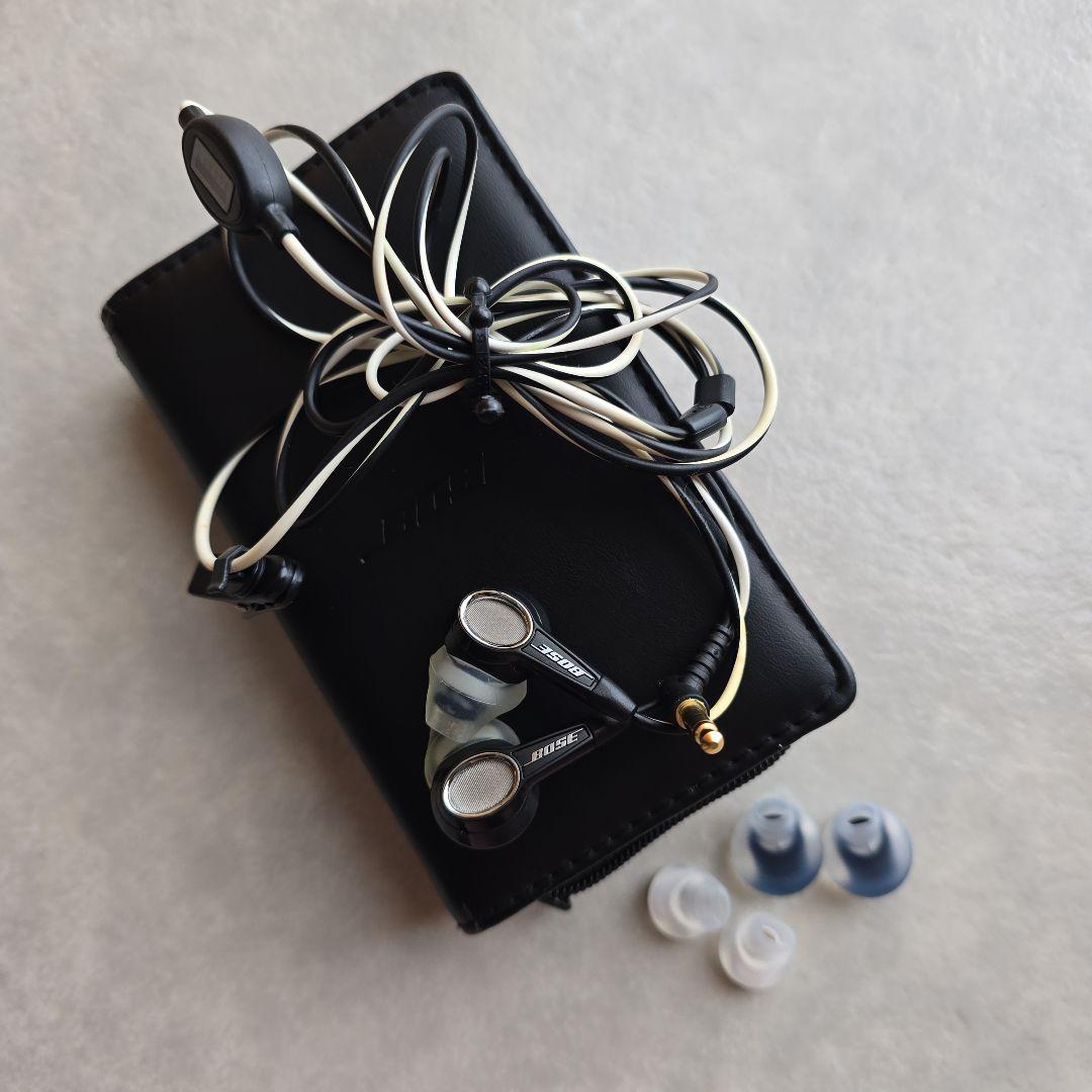 Bose 有線イヤホン 収納ケース付き