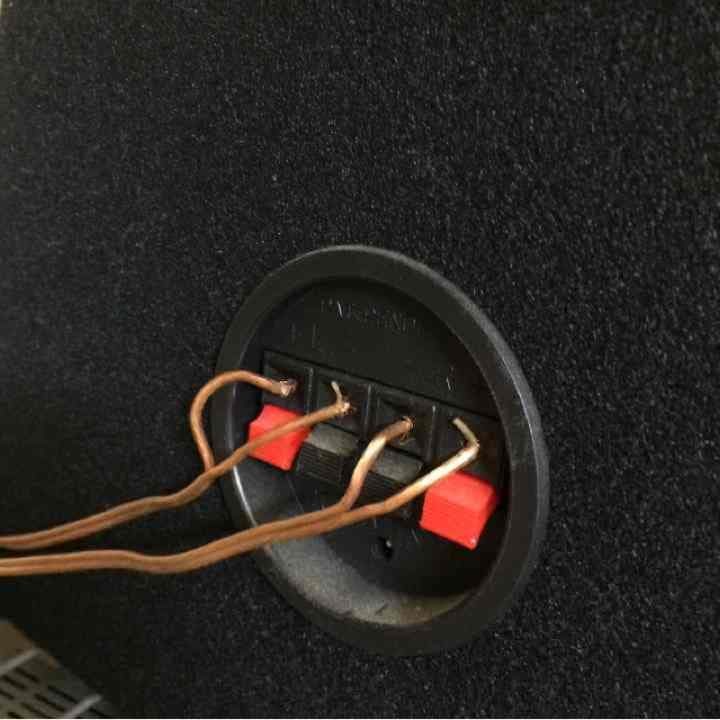 車用スピーカー