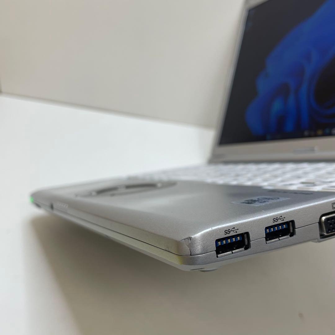 #240 Let’s Note CF-SV9 i5-10310U 8GB