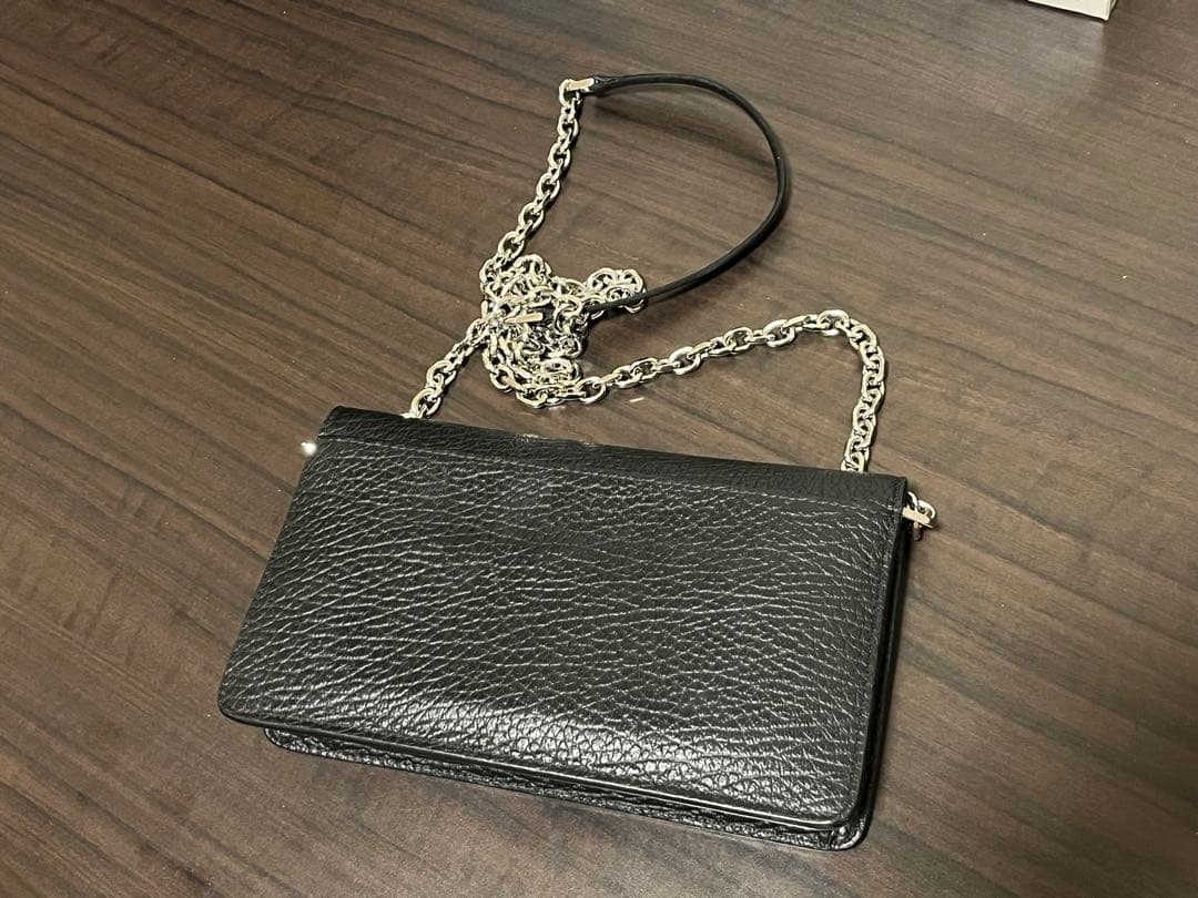 メゾンマルジェラ 4ステッチ チェーンウォレット