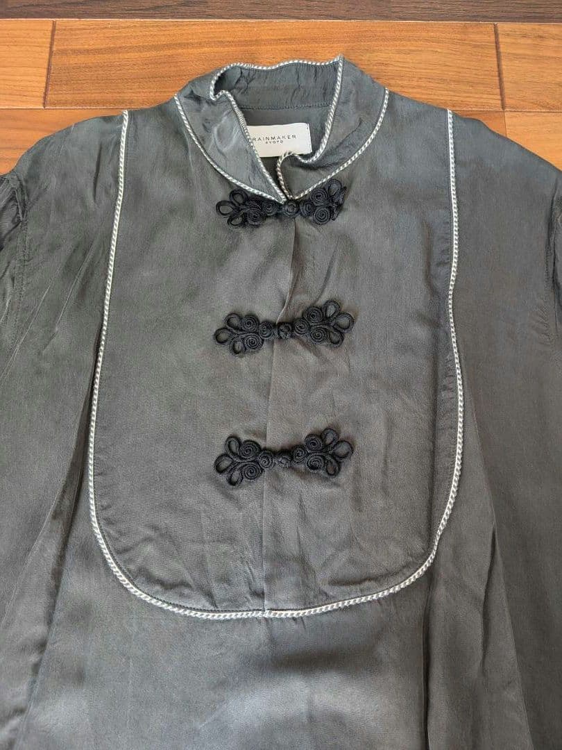 【未使用】BRAIDED TRIM SHIRT/ ASH / SIZE 3