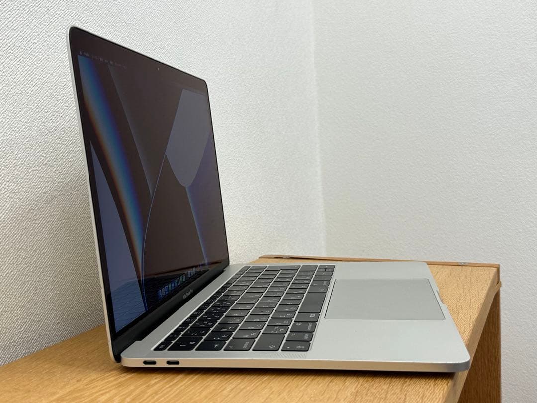MacBook本体 MacBook Pro 13 2017 Core i5/16GB/256GB
