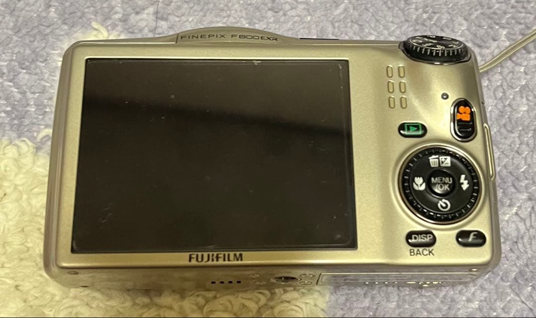 FUJIFILM FinePix F770EXR 本体