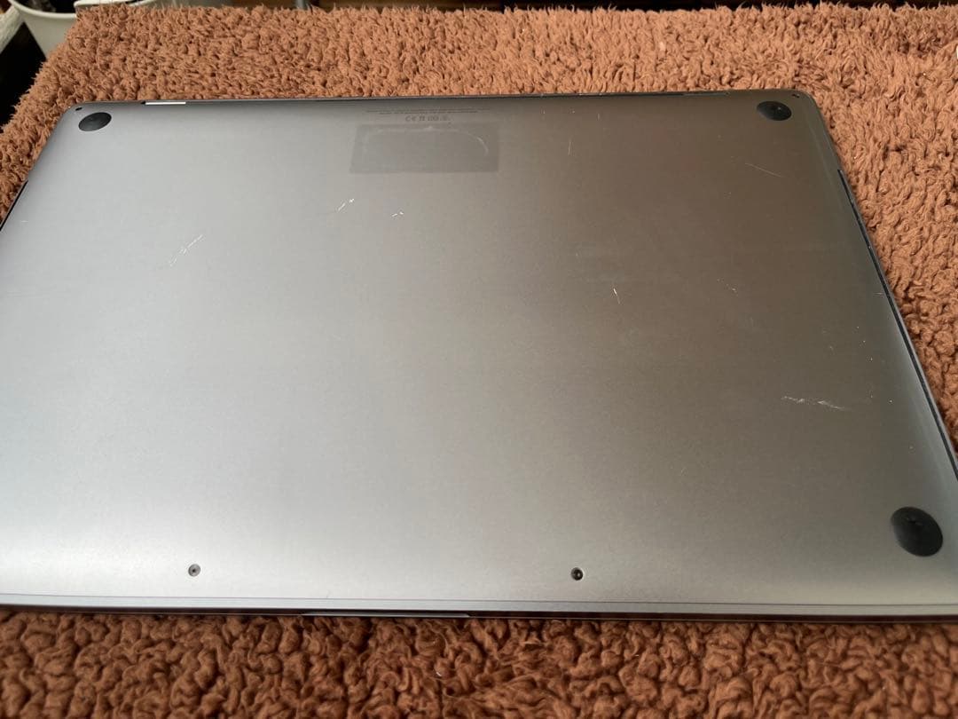 MacBook Pro 16インチ / i9/32GB/1TB/8コア/2019