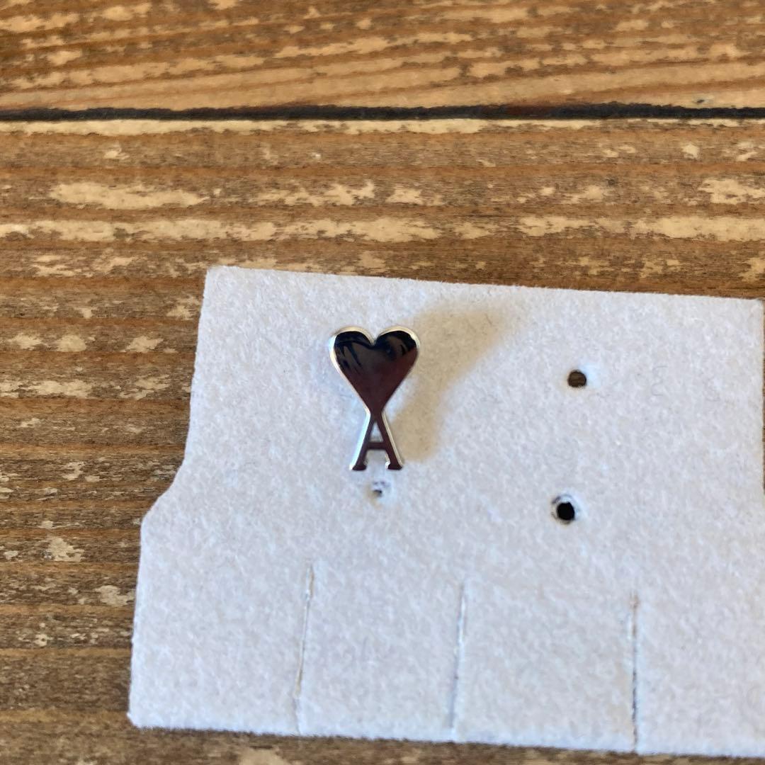 AMI PARIS アミパリス パラジウムプレーテッド ブラス ピアス